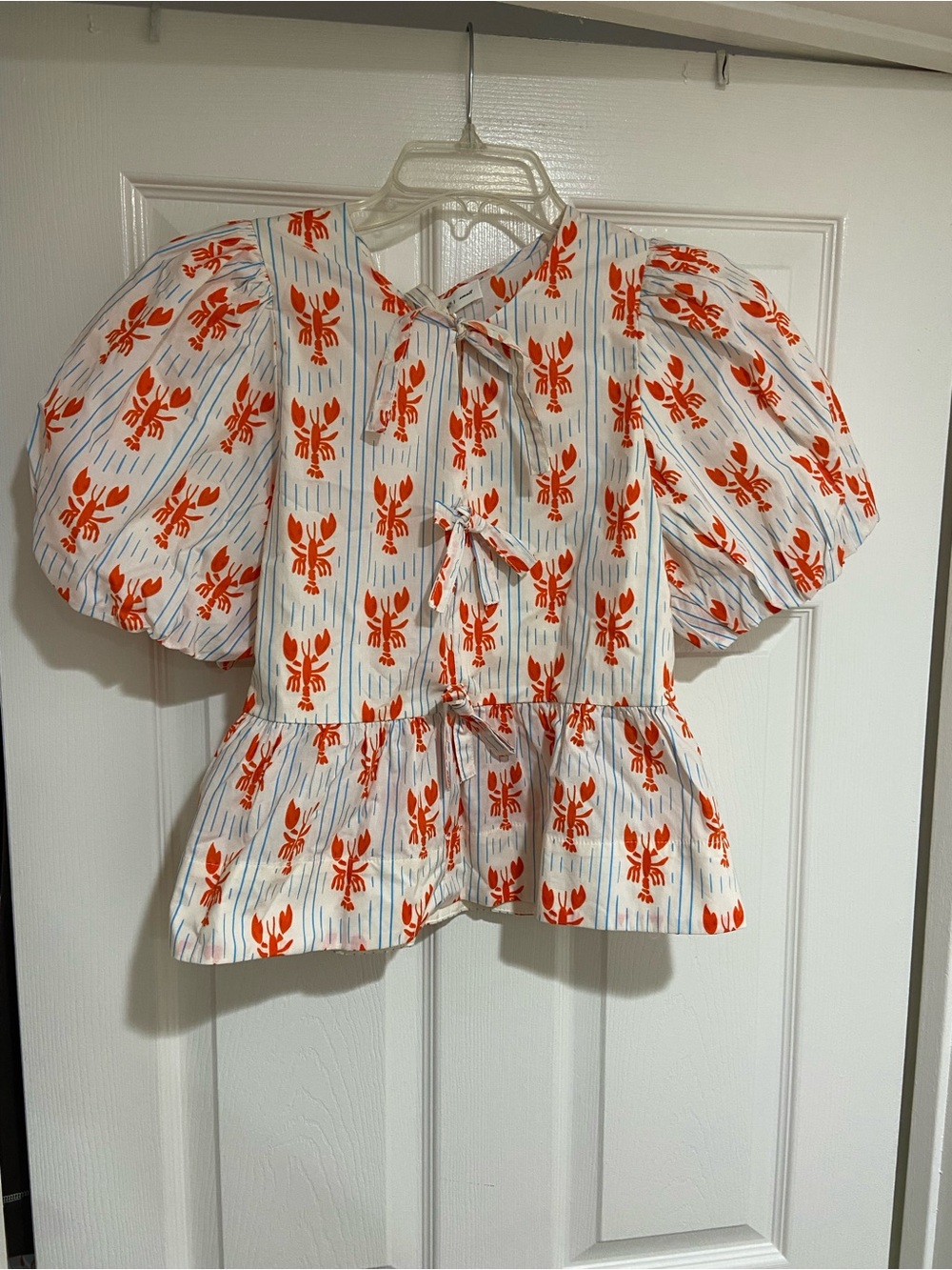 NEW White striped Puff Sleeve Top with Coastal Lobster Print Bow Front - Picture 2 of 5